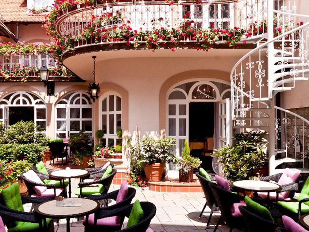Hotel Livadic 사모볼 외부 사진